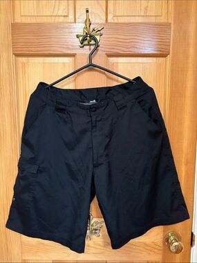 Avia Black Men's Cargo Shorts